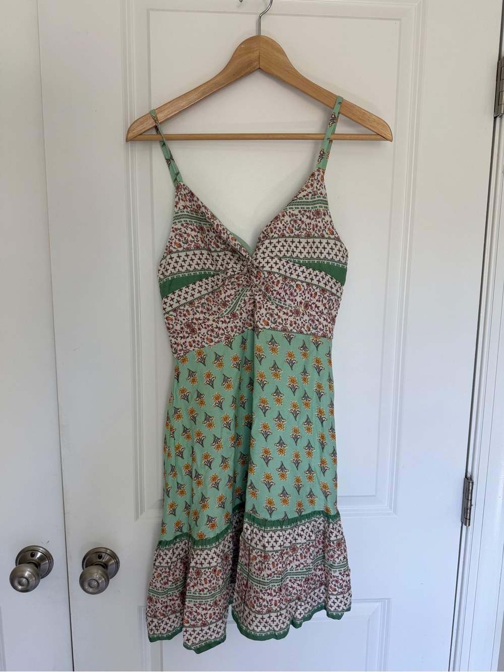Japna Mint Green Floral Print Spaghetti-Strap Mini Dress